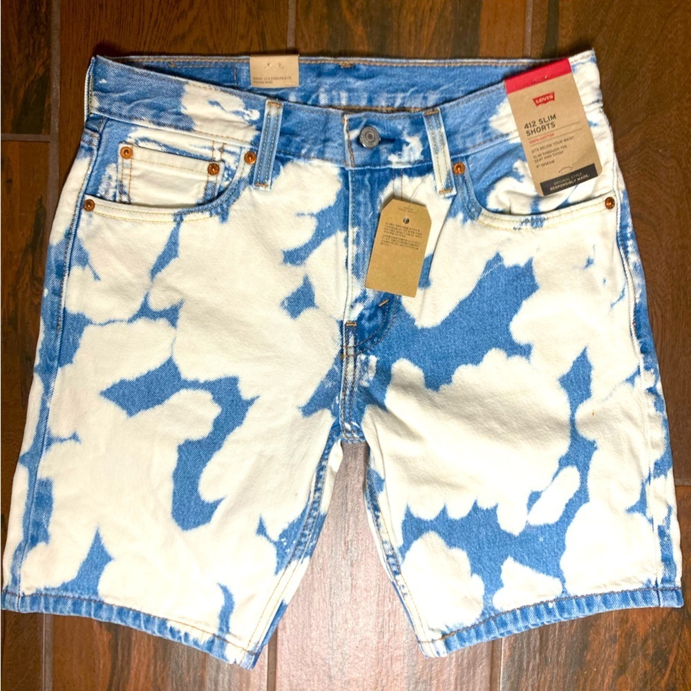 Levi’s 412 Slim Bleach Washed Denim Shorts - Picture 2 of 6